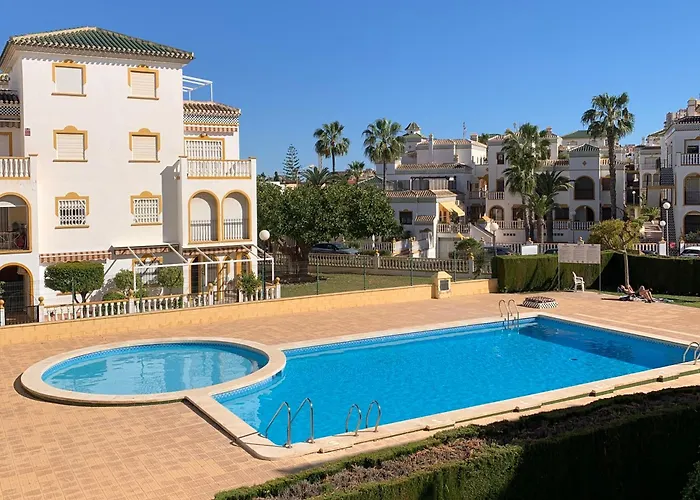 Beautiful - 2 Seperate Bedrooms La Mata Torrevieja